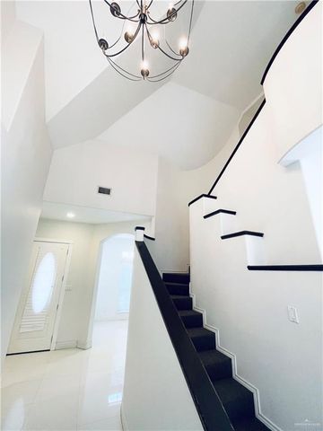 7109 5th Street, Mcallen, TX 78504