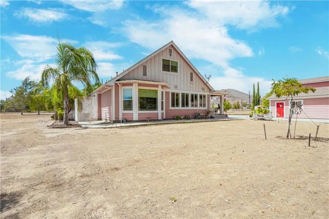 28200 Patterson Avenue, Winchester, CA 92596