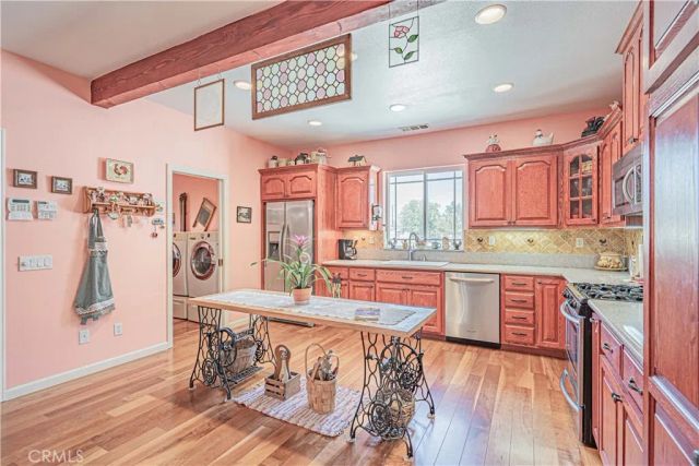 28200 Patterson Avenue, Winchester, CA 92596