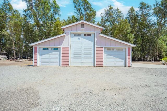 28200 Patterson Avenue, Winchester, CA 92596