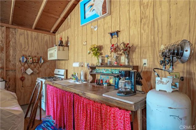 28200 Patterson Avenue, Winchester, CA 92596