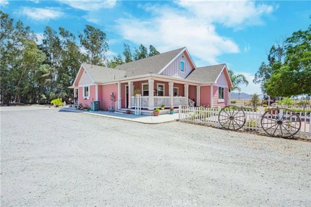 28200 Patterson Avenue, Winchester, CA 92596