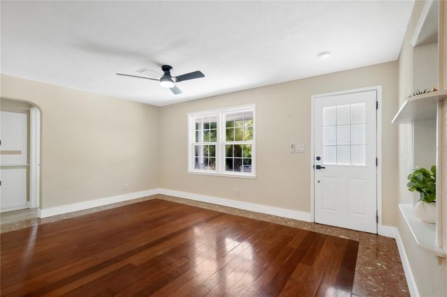2541 47TH AVENUE N, St Petersburg, FL 33714