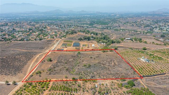 0 Vista Del Lago Dr., Riverside, CA 92503