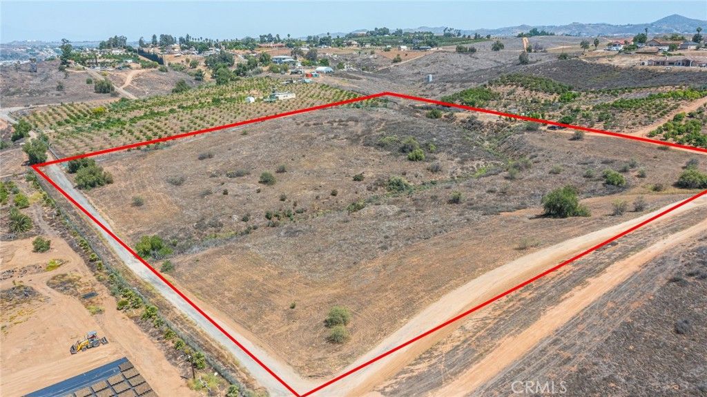 0 Vista Del Lago Dr., Riverside, CA 92503