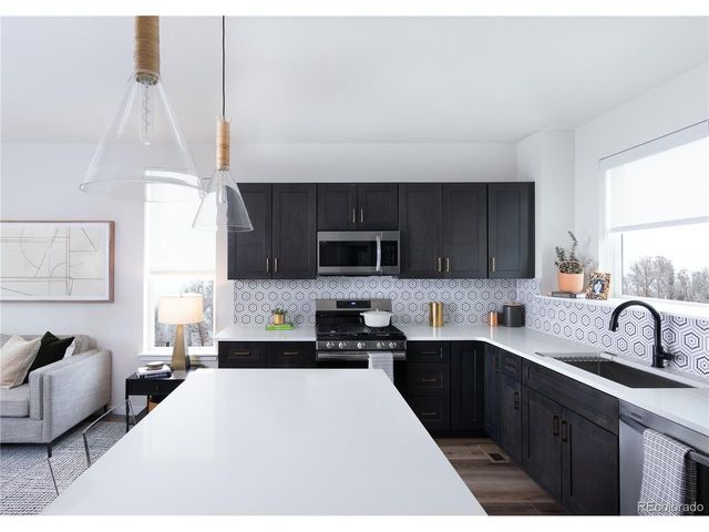 11948 W 57th Pl, Arvada, CO 80002