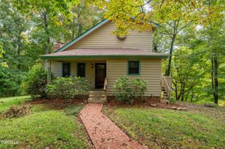 5084 Lake Forest Drive, Kingsport, TN 37663