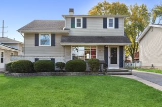 1316 Wilson Avenue, Wheaton, IL 60189