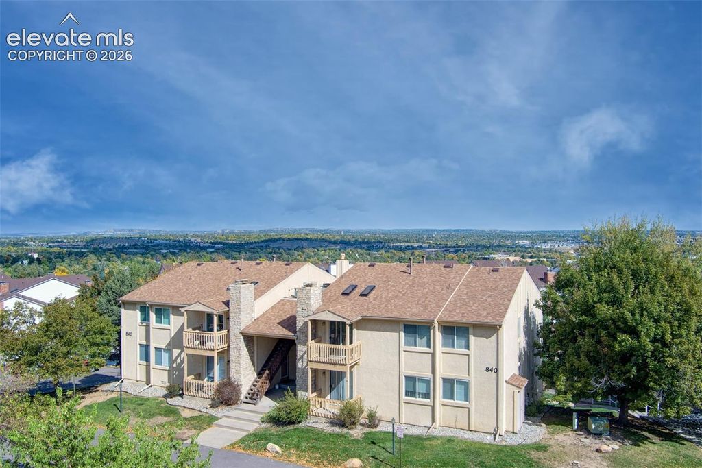 840 Tenderfoot Hill Road 204, Colorado Springs, CO 80906 — photo 2