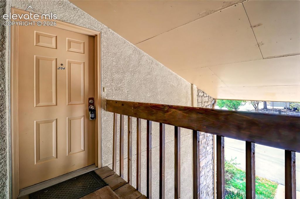 840 Tenderfoot Hill Road 204, Colorado Springs, CO 80906 — photo 4
