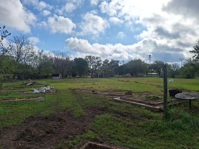1655 Kost Road, Alvin, TX 77511
