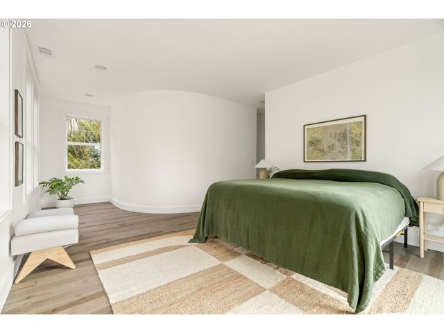 290 Sw MOONRIDGE Pl, Portland, OR 97225