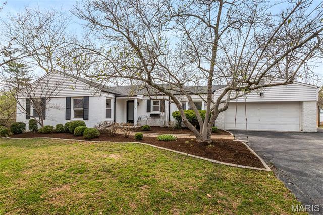 347 Dielman Road, St Louis, MO 63132