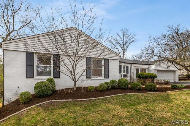 347 Dielman Road, St Louis, MO 63132