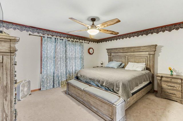 15060 S 27th Street, Vicksburg, MI 49097