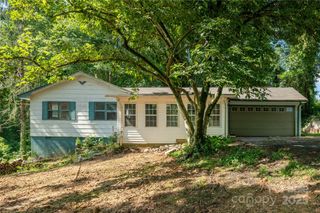 18 Peaceful Valley Lane, Flat Rock, NC 28731