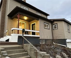 420 28th St, Eastvale, PA 15010