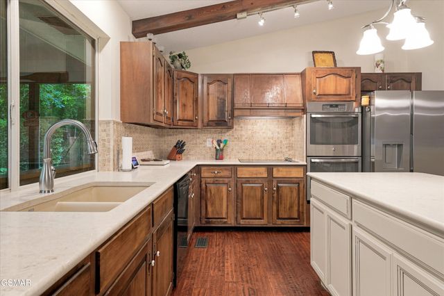211 Webb Creek Skyline Drive, Gatlinburg, TN 37738