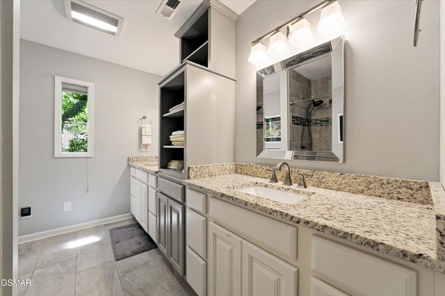 211 Webb Creek Skyline Drive, Gatlinburg, TN 37738