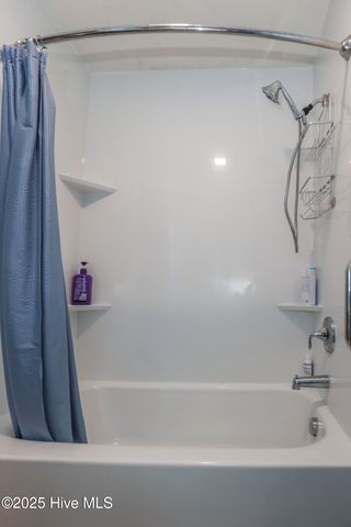 419 Seminole Trail, Jacksonville, NC 28540