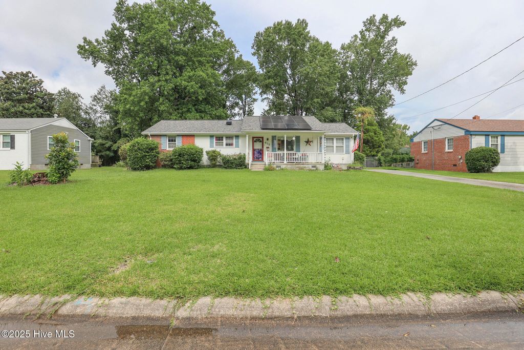 419 Seminole Trail, Jacksonville, NC 28540