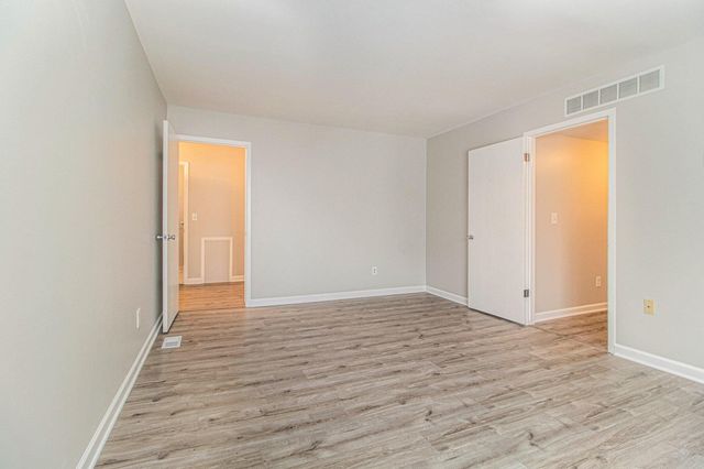 7408 Vassar Drive S B, West Bloomfield, MI 48322