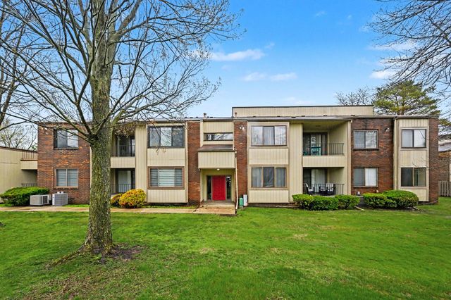 7408 Vassar Drive S B, West Bloomfield, MI 48322