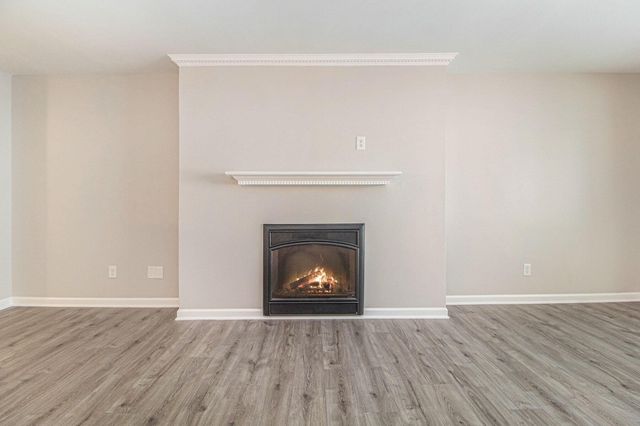 7408 Vassar Drive S B, West Bloomfield, MI 48322