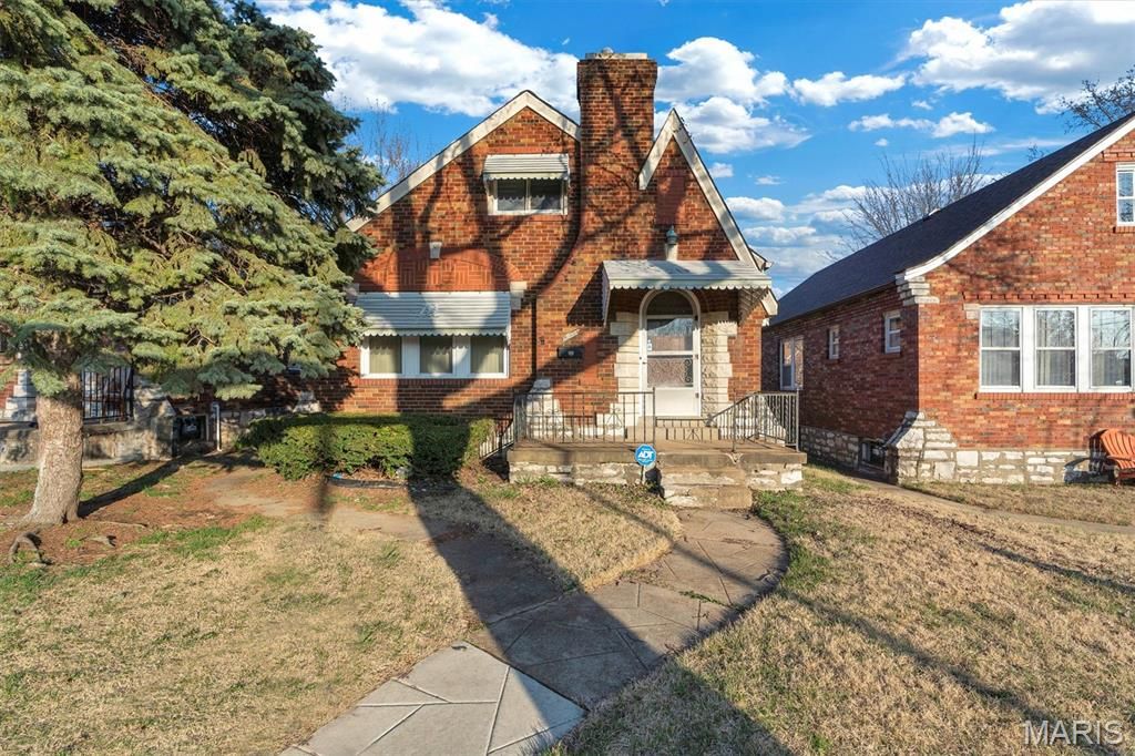 8622 Partridge Avenue, St Louis, MO 63147