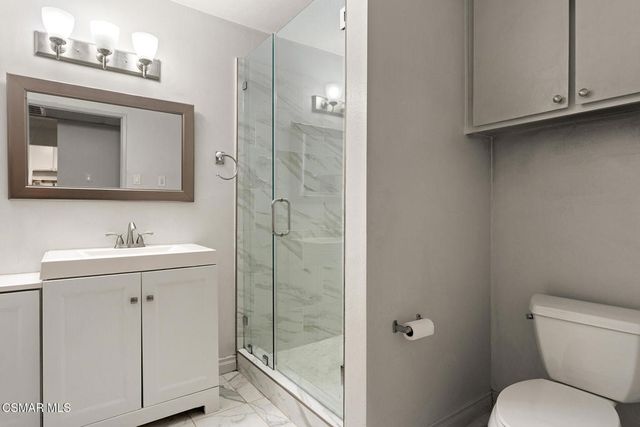 327 Chestnut Hill Court 11, Thousand Oaks, CA 91360