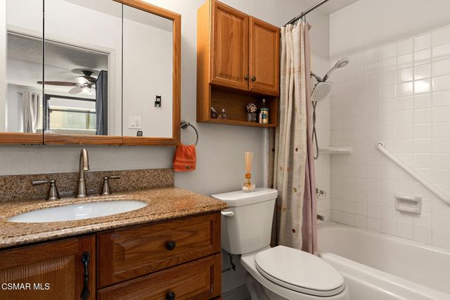 327 Chestnut Hill Court 11, Thousand Oaks, CA 91360