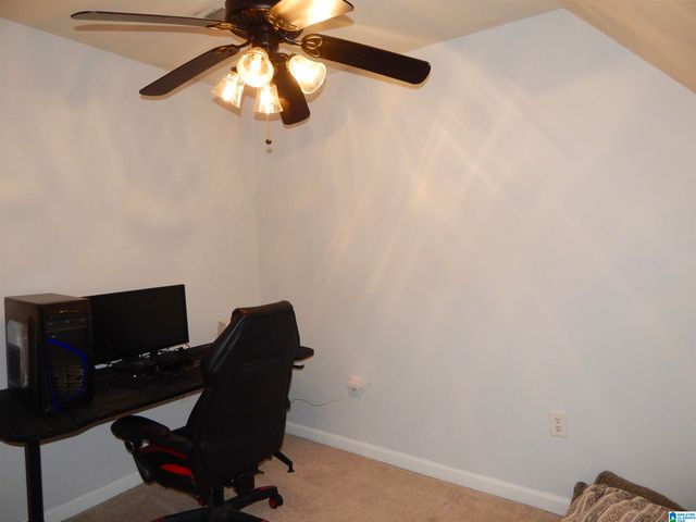 8424 US HIGHWAY 31, Hayden, AL 35079