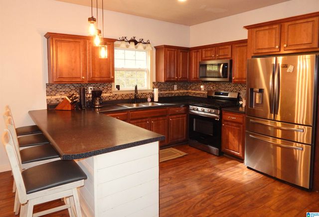 8424 US HIGHWAY 31, Hayden, AL 35079