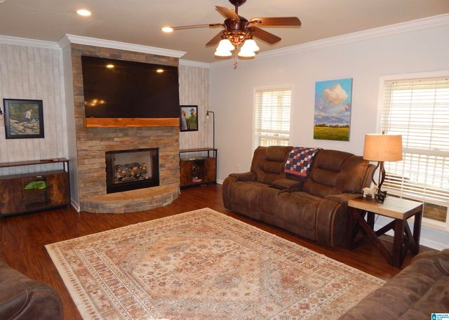 8424 US HIGHWAY 31, Hayden, AL 35079