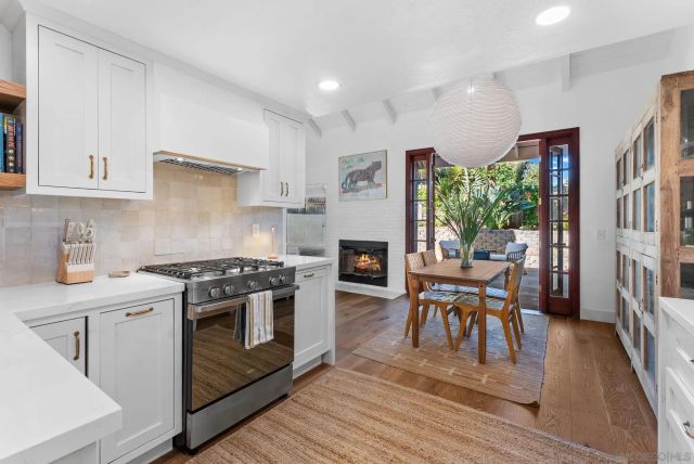 144 Coop Ct., Encinitas, CA 92024