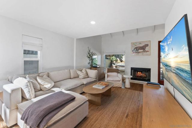 144 Coop Ct., Encinitas, CA 92024