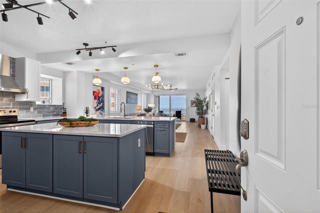 80 SURFVIEW DRIVE 401, Palm Coast, FL 32137