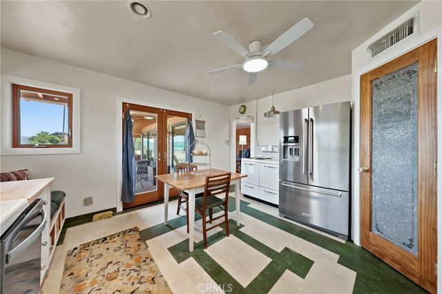 10460 North, Clearlake, CA 95422