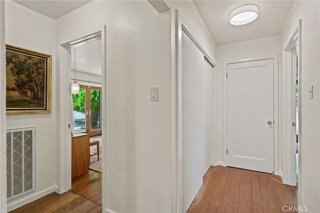 10460 North, Clearlake, CA 95422
