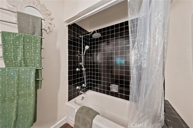 10460 North, Clearlake, CA 95422