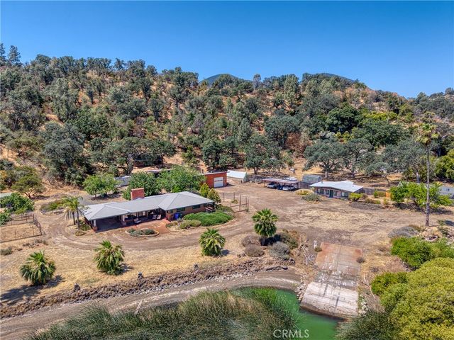 10460 North, Clearlake, CA 95422