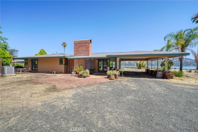 10460 North, Clearlake, CA 95422
