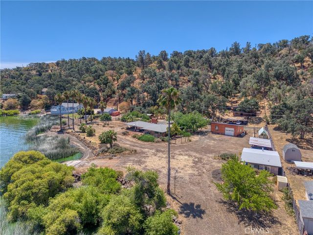10460 North, Clearlake, CA 95422