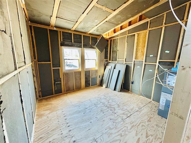 31038 Hamilton Road 2, Wanette, OK 74878