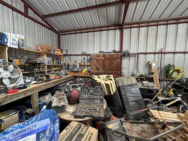 31038 Hamilton Road 2, Wanette, OK 74878