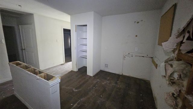 4322 Robert L Parish Sr Avenue, Dallas, TX 75210