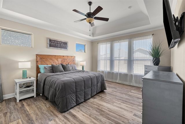 2825 Willow Ridge Circle, Granbury, TX 76049