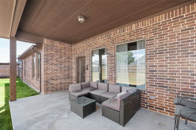2825 Willow Ridge Circle, Granbury, TX 76049