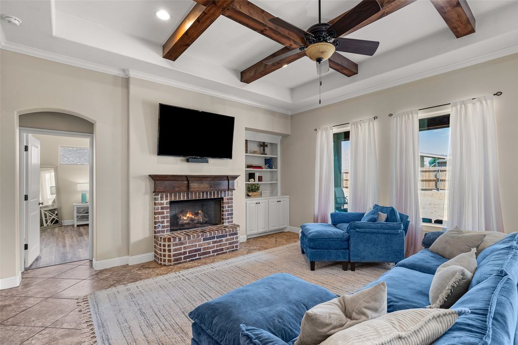 2825 Willow Ridge Circle, Granbury, TX 76049 — photo 4