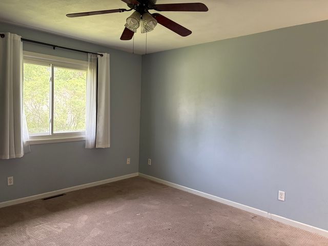 11128 Cedarbrook Road, Roscoe, IL 61073